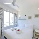 Palm Royal - For 4 With Balcony - 5 Minutes From The *